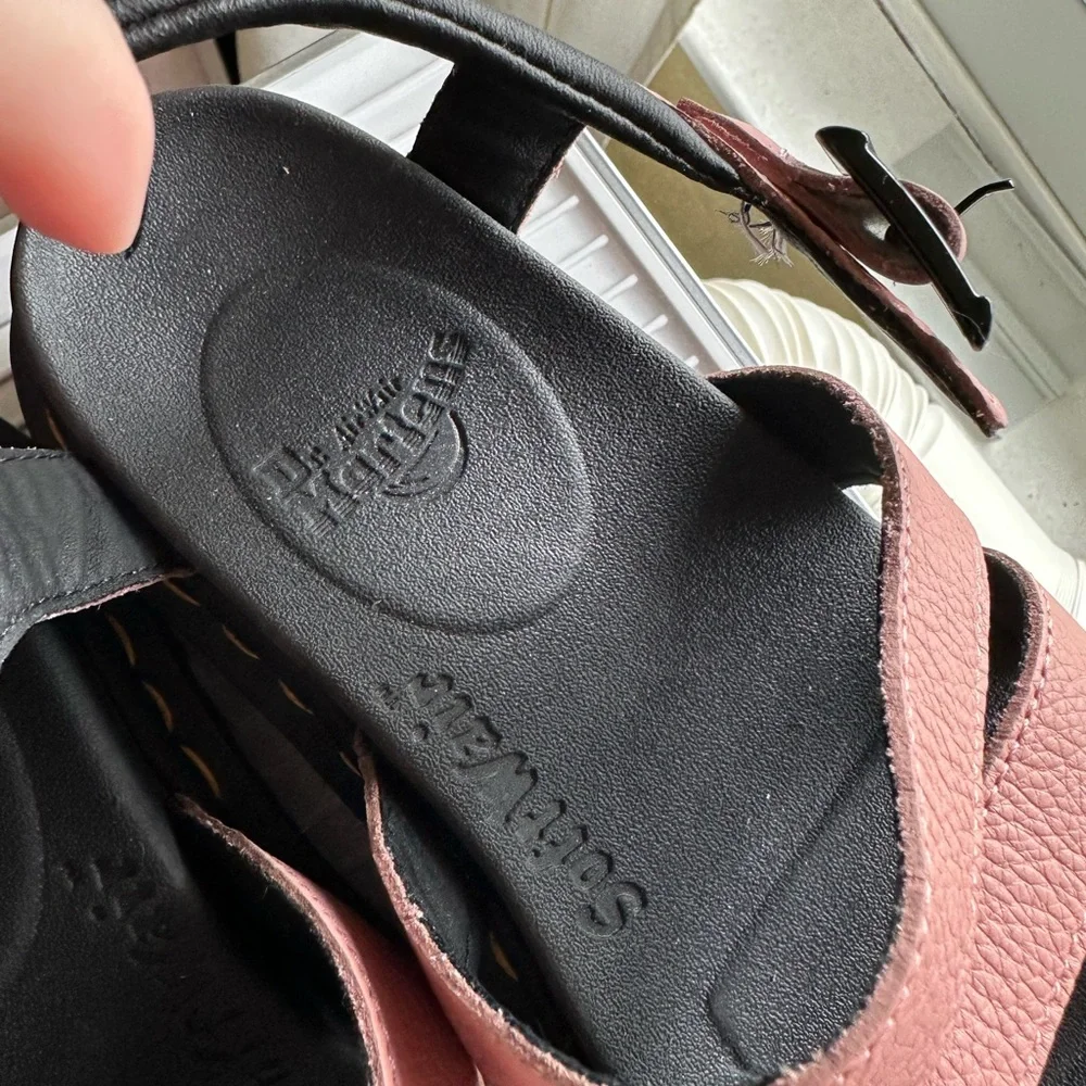 Dr.Marten’s SoftWair With Bouncing Soles Pink and Black Strappy Sandals - Picture 3 of 12